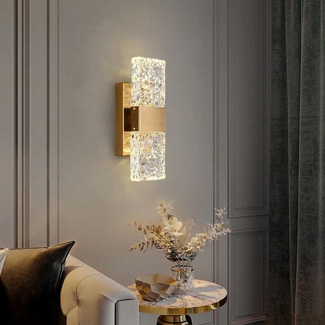 Luxury Modern LED Crystal Wall Light: Elevate Your Space with Transparent Elegance and Radiant Illumination